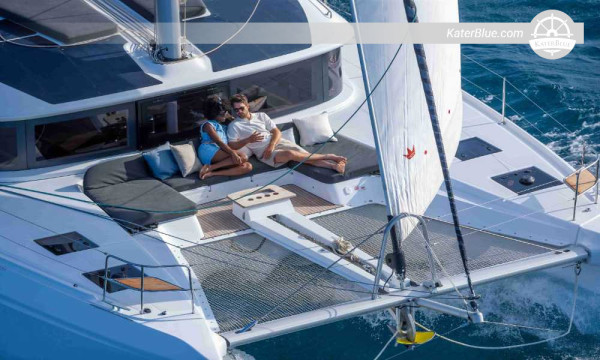 Skippered Lagoon 51 Catamaran Week 2024 – Lefkas to Zakynthos Navagio & Kefalonia