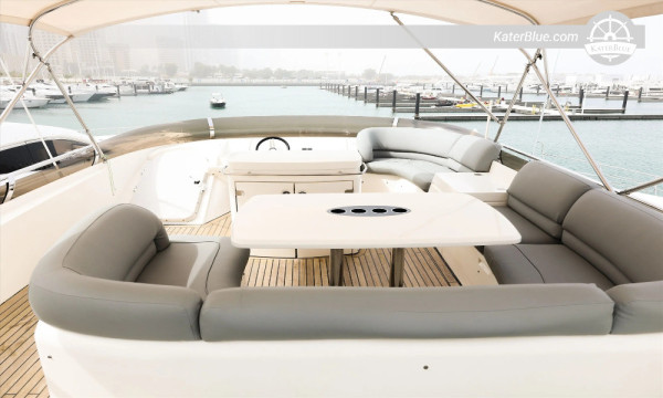 PRINCESS 72 East Coast & Musandam týdenní charter – Dibba, Fujairah, Kalba, Khor Fakkan (7 dní)