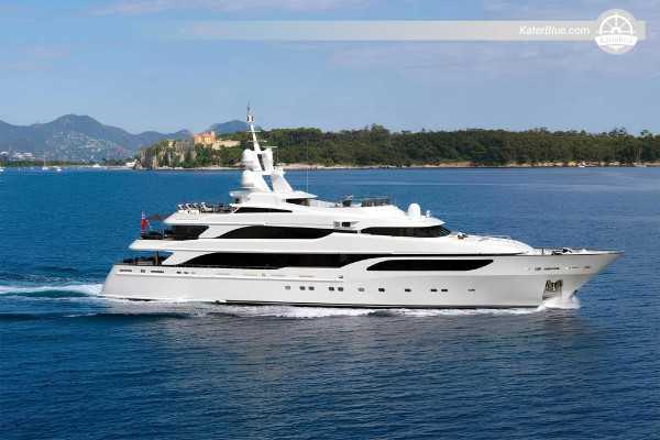 Benetti 64M Super Luxury Yacht Charter – 7-Day Southern Red Sea Umluj &amp; Al-Wajh Escape from Sindalah