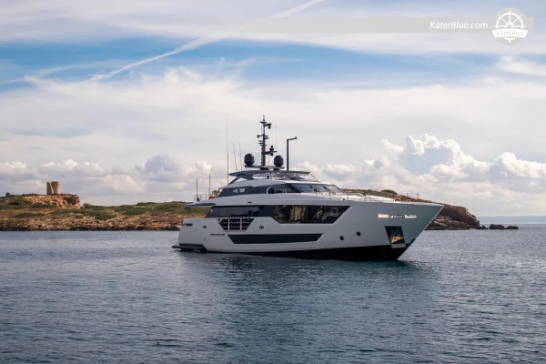 Custom Line 28m Southern Luxe Escape - 7-dagars besättningskryssning med yacht från Lusail till Al Wakrah, Sealine och Inlandshavet