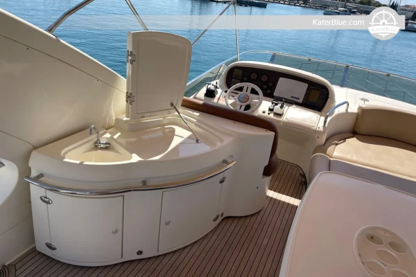 Yate a motor Azimut 62 Flybridge 2005 en venta: 19,8 m, 3 camarotes + tripulación, CAT C18, Kohler 17 kW, Zadar, Croacia