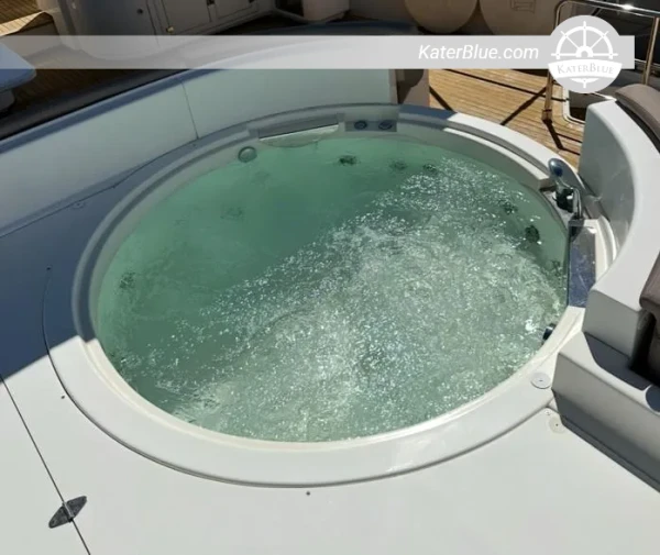 Ferretti Yachts Custom Line 94 (2005) Motor Yacht For Sale – 28.80m – 4 Cabins – VAT Paid – Croatia