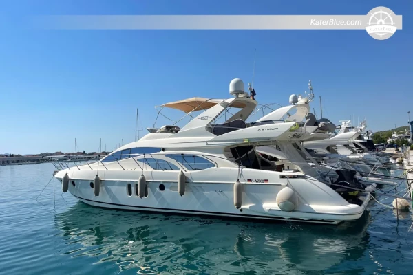 Yate a motor Azimut 62 Flybridge 2005 en venta: 19,8 m, 3 camarotes + tripulación, CAT C18, Kohler 17 kW, Zadar, Croacia