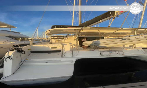 7-dnevni najam katamarana Bareboat Lagoon 42 iz Saint-Tropeza za Cannes, Monako i Sanremo