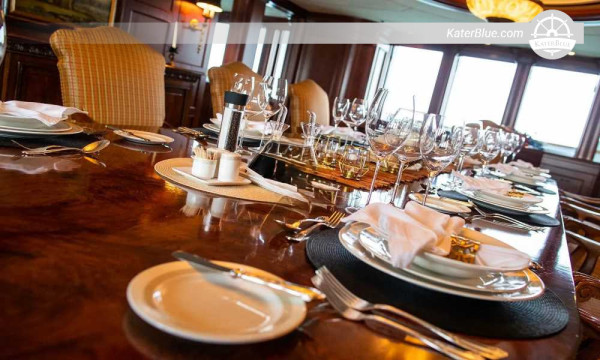 7-Day Crewed 69.5m Luxury Motor Yacht Charter Abu Dhabi to Yas, Jebel Ali, Palm Jumeirah &amp; Dubai Marina