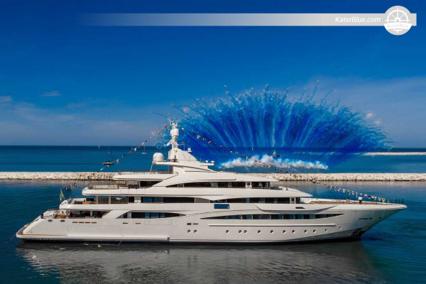 9m CRN Crewed Yacht Charter Hurghada – Giftun Islands &amp; El Gouna Week