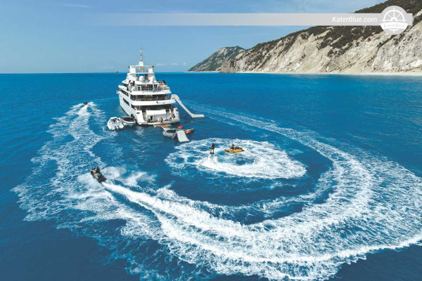 Aluguel de superiate de 82 metros com tripulação na Riviera Francesa - 7 dias de Marselha-Fos a Mônaco via Cassis, Cannes, Antibes, Cap Ferrat e Menton