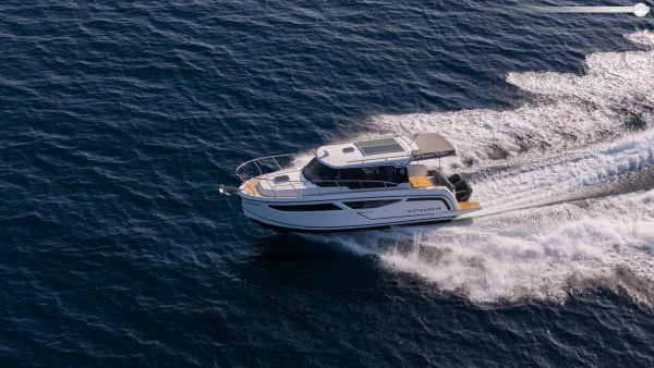 Avila Catharsis 900 2025 te koop – 9,14 m lange cruiser, 2 hutten, Izmir, Turkije