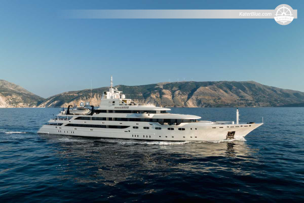 Fretamento de super iate com tripulação de 82 m - 7 dias de Marselha-Fos à Sardenha via Saint-Tropez, Mônaco, Portofino, Cinque Terre, Elba e La Maddalena
