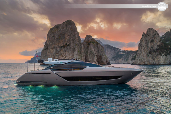Luxury Skippered Day Yacht Charter Amalfi to Nerano Li Galli Positano Full-Day 12 Guests