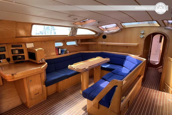 45ft 4-Cabin Weekly Bareboat Charter from Saint-Malo to Dinard, Saint-Briac, Cap Fréhel and the Rance River