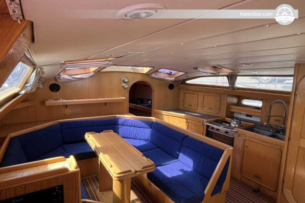 45ft 4-Cabin Weekly Bareboat Charter from Saint-Malo to Chausey, Jersey, Sark, Guernsey and Herm