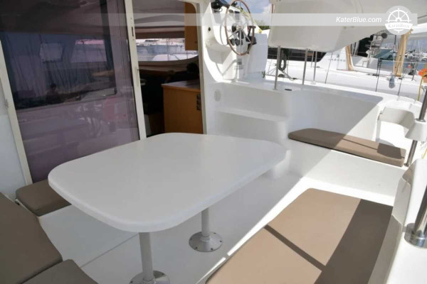 7-Night Bareboat Catamaran Charter Costa Brava from Port of Roses with Cadaqués Cap de Creus L’Escala L’Estartit Route