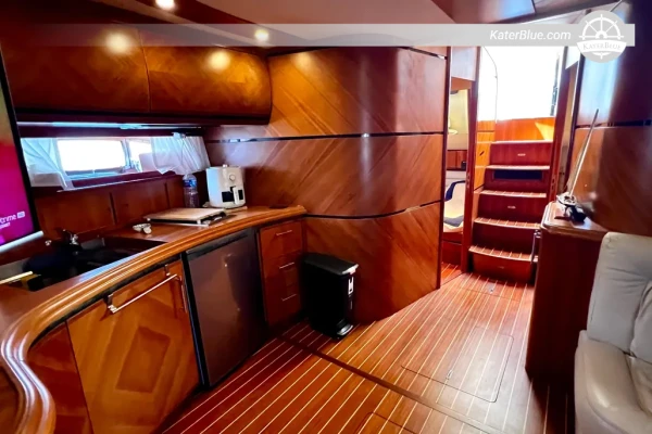 2004 Cayman Yachts 58 WA for Sale – 17.67m Motor Yacht in Ta' Xbiex, Malta