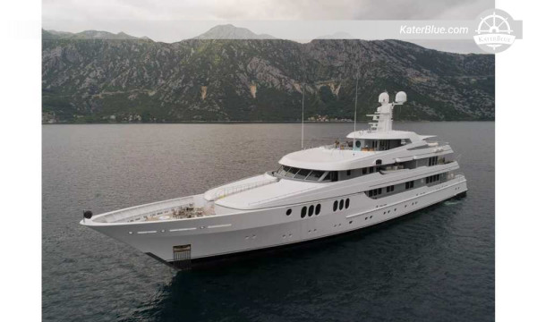 7-Day Luxury Charter from Jeddah to Muscat via Farasan Islands and Bandar Khayran