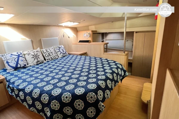 Aquila 44 Yacht 2018 for Sale 13m Catamaran Bahamas