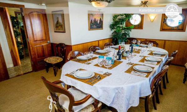 Davie 51.5m Explorer Yacht for Sale in Panama City, Panama
