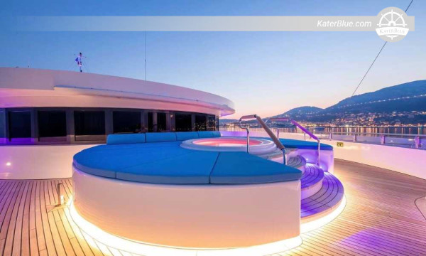 13-Day Northern Gulf Luxury Superyacht Cruise - Doha, Bahrain, Kuwait City & Basra - Departing Port Rashid