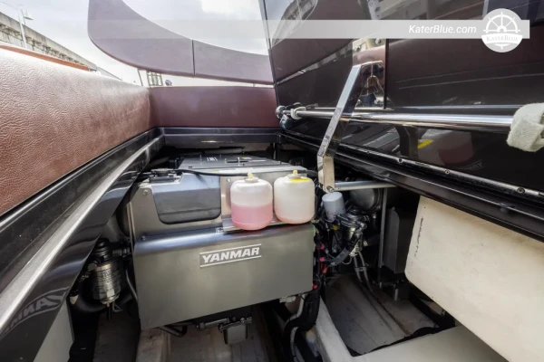 Riva Aquariva Super 2013 for Sale 10m Cruiser Fort Lauderdale USA