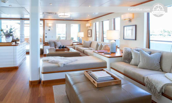 13-Day Fully Crewed Weddell Sea and Eastern Antarctic Peninsula Explorer Yacht Charter from Ushuaia for 12 Guests
