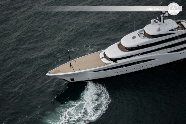 15-Day Red Sea Luxury Superyacht Charter from Port Rashid via Oman, Saudi Arabia, Jordan and Egypt