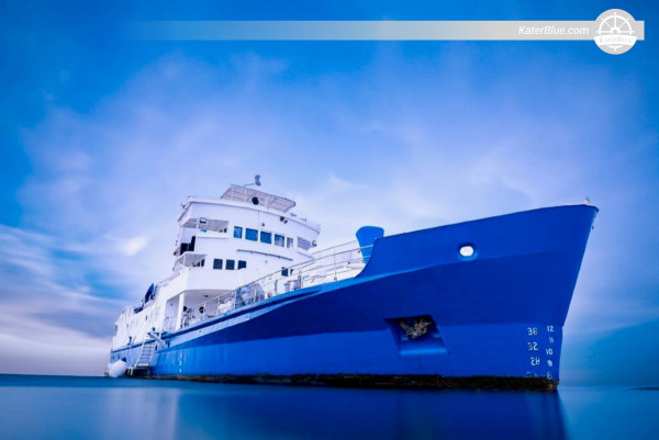 Davie 51.5m Explorer Yacht for Sale in Panama City, Panama