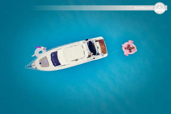 Azimut 55E 2004 for Sale 16.7m Flybridge Cancun
