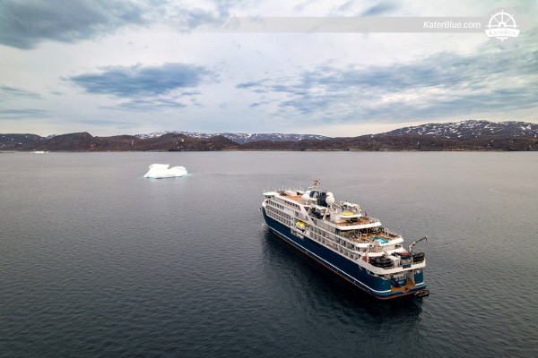 13-Day Luxury Expedition Cruise from Ushuaia to the Weddell Sea and Eastern Antarctic Peninsula on a fully crewed 125m polar cruise ship