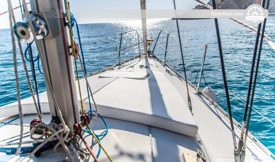 Full-Day Private Skippered Sailing Charter from Palma to Illetes, Portals Nous and Cala Comtesa with Beach Club Lunch - Up to 9 Guests