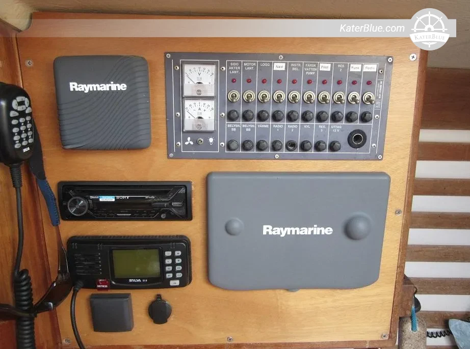1986 Comfortina Cayenne 42 Sailing Cruiser for Sale – 12.55m Scandinavian Offshore Yacht with Volvo Penta Saildrive, Extensive Sail Inventory and Teak Interior in Breege Germany