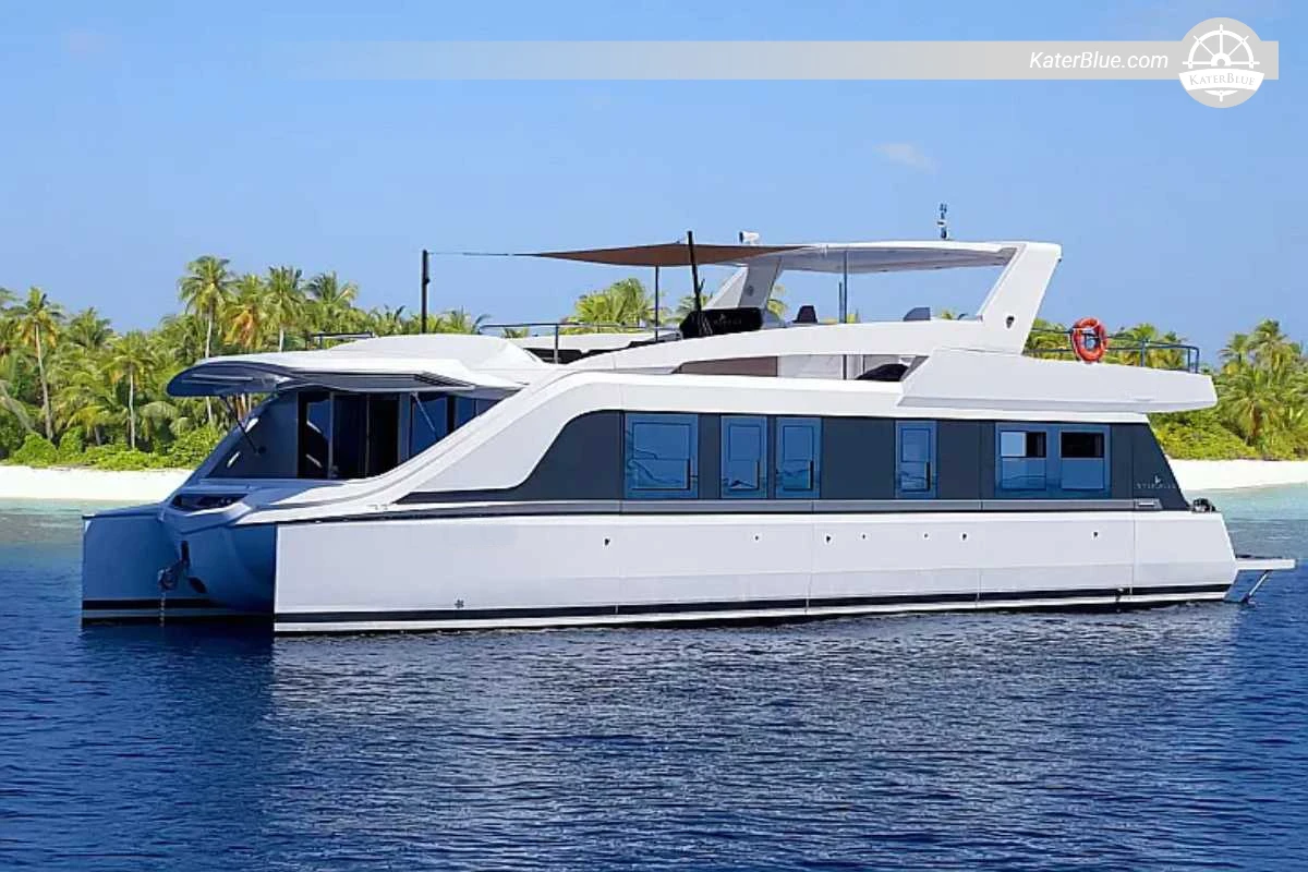 5 Day Private Power Catamaran Charter North Malé Atoll Reefs Sandbanks Snorkeling Cruise for 6 Guests from Malé Maldives