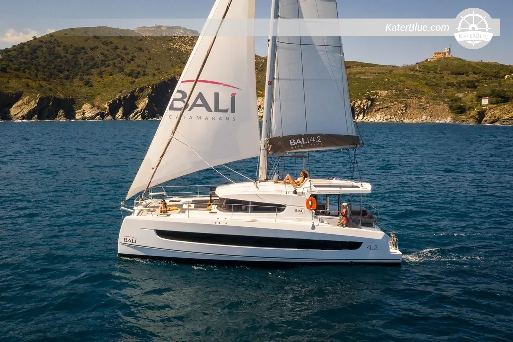 2023 Bali 4.2 Sailing Catamaran for Sale – 12.45m, 4 Cabins, Lavrio, Greece