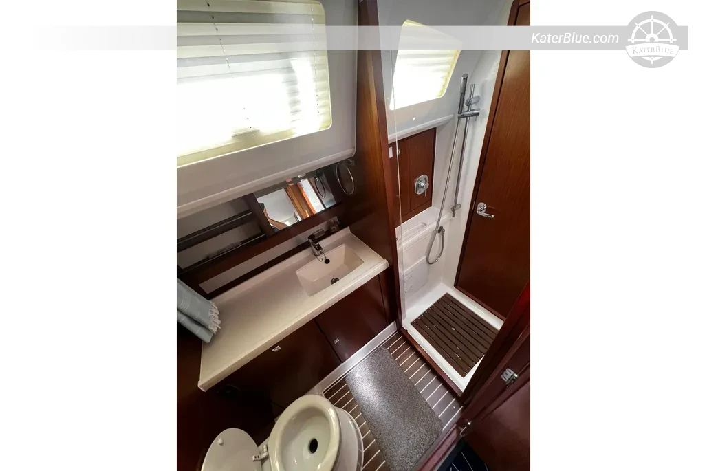 2015 Bavaria Vision 46 14.00m Three-Cabin Cruiser Sailing Yacht for Sale in Pietà, Malta