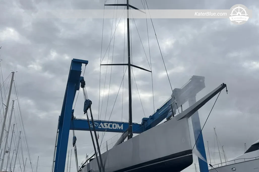2015 Vismara V62 Mills 20.5m Carbon Performance Sailing Yacht for Sale in Valletta, Malta