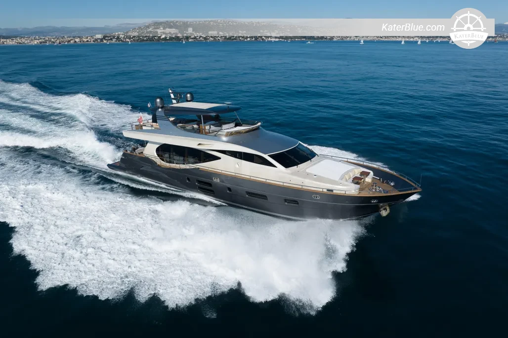 2018 Canados 888 Evolution 27.02m Flybridge Motor Yacht for Sale in Cannes France with 9 Cabins, Stabilizer and Williams Tender
