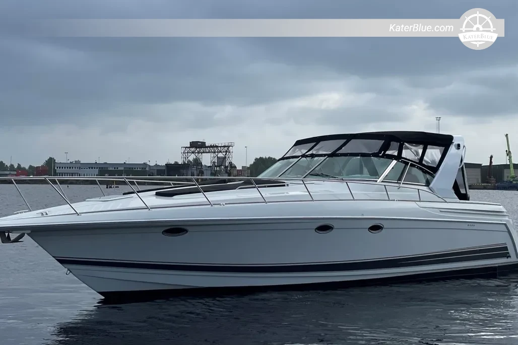 2002 Formula 41 Performance Cruiser for Sale – 13.80m Motor Yacht, 2 Cabins, 2025 Upgrades – Karlstad, Sweden