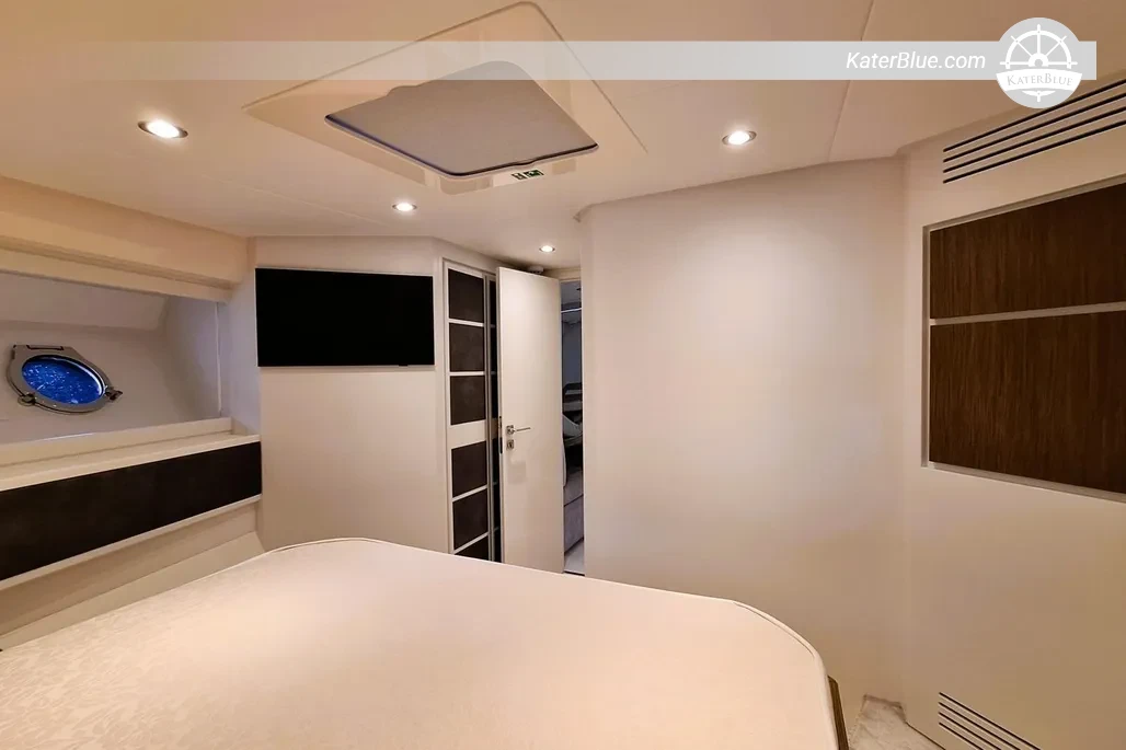 2024 Itama 62 RS For Sale – 19.3m Express Cruiser, 3 Cabins, Italian Flag, Naples Napoli