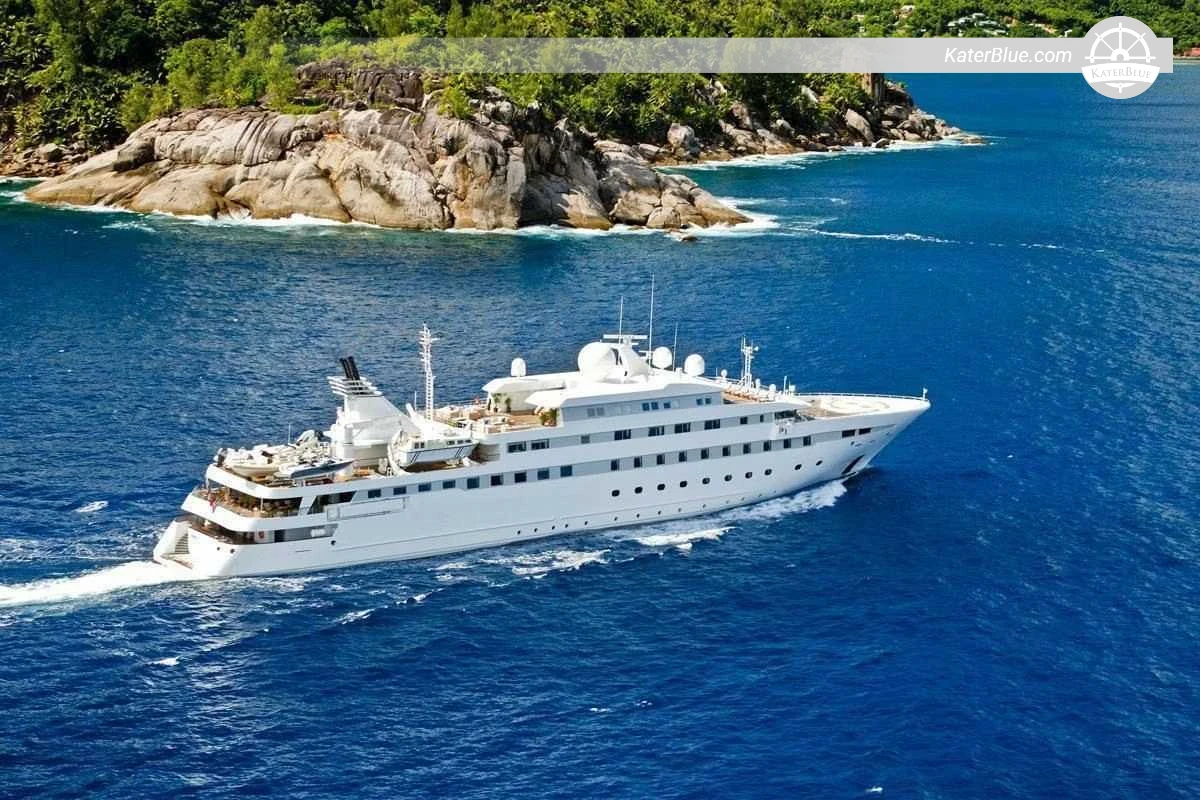 Fully Crewed Cassens-Werft 90m Superyacht Charter - 15-Day Dubai, Musandam, Fujairah, Muscat and Bandar Khayran Oman Exploration