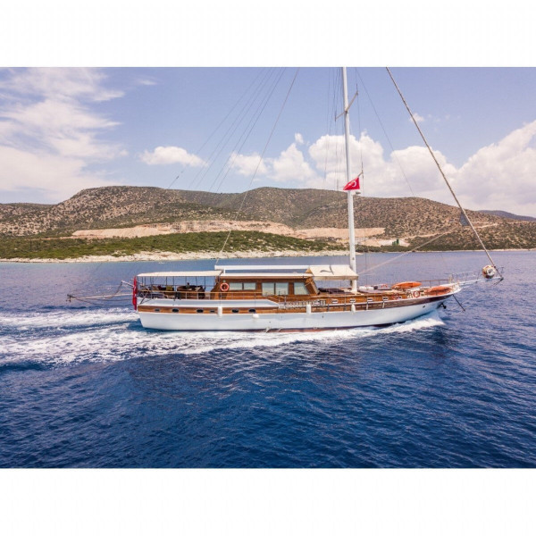 Upea gulet-vuokraus Deluxe-gulet-jahti 12 hengelle Bodrumissa/Turkissa