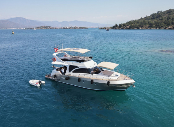 Private Motoryacht Charter in Fethiye for 6 people, Blue Voyage in Fethiye / Turkey