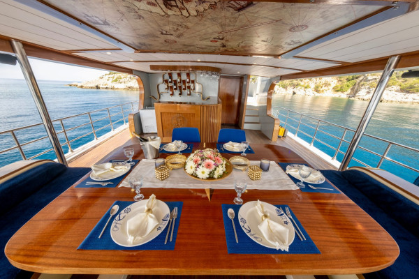 Fascinantan tjedni najam privatne jahte, Fethiye, Turska