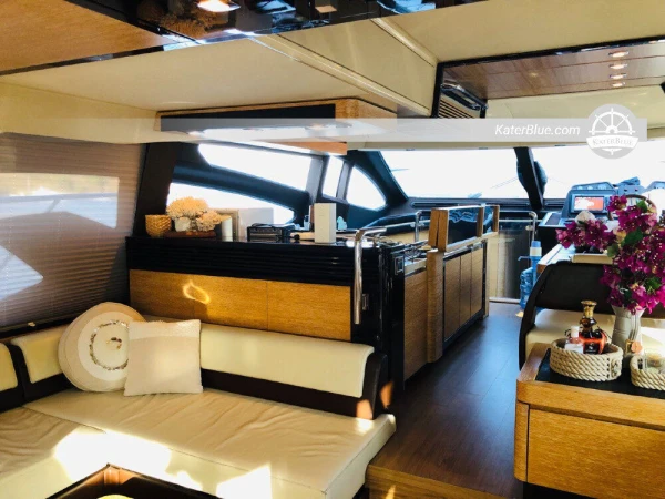 Verkauf Azimut 64 Fly Motoryacht in Fethiye Muğla Türkei