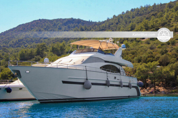 Delightful Motor Yacht Azimut 70 Fly charter in Bodrum Muğla Turkey