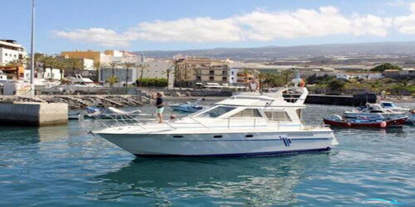 Sale Fully Operational Motor Yacht Arcoa Vedette 1075 in Tenerife, Spain