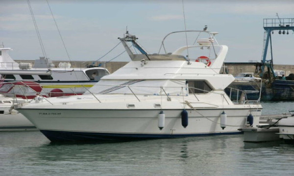Sale Amazing Fairline sedan 36 Motor yacht in Spain