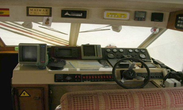 Sale Amazing Fairline sedan 36 Motor yacht in Spain