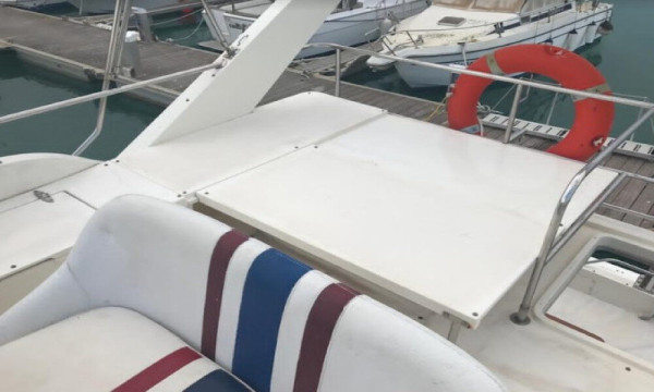 Sale Amazing Fairline sedan 36 Motor yacht in Spain