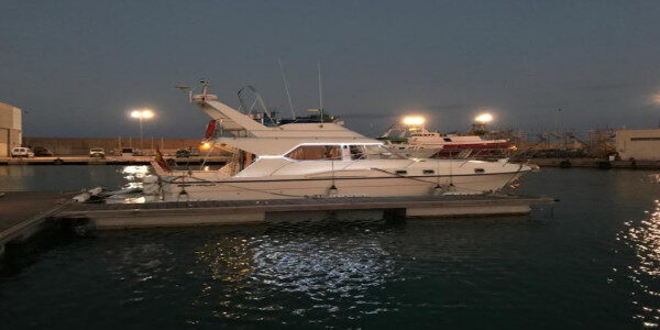 Sale Amazing Fairline sedan 36 Motor yacht in Spain