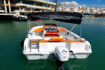 İspanya'nın Malaga kentinde Sportif bir Motorlu tekne ile Fantastik 2 Saat Yelken Açıyor