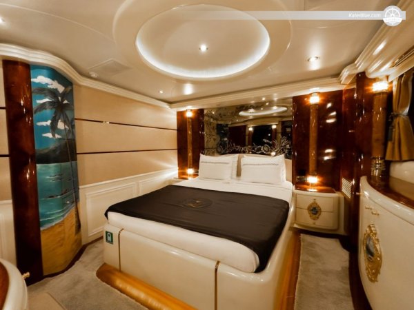 Weekly Luxury 6-Cabins Yacht with Full Amenities Yalikavak, Turkey